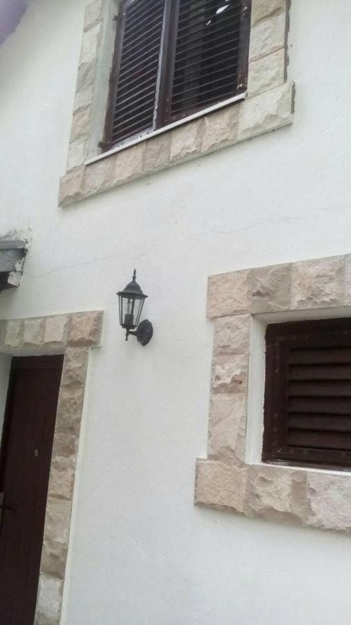 Apartamento Sea Dreams Ðenovići Exterior foto