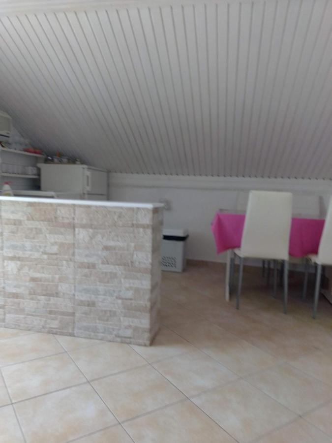 Apartamento Sea Dreams Ðenovići Exterior foto